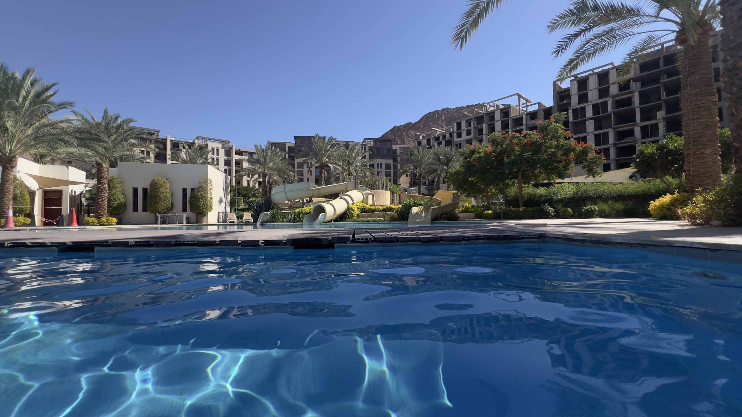 Luxury Furnished Suite for Rent in One of Aqaba’s Most Beautiful Areas – Al Raha Village Resort (Marsā Zayed)